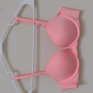 SOLD on MERCARI Victoria's Secret Push Up Bra 34B